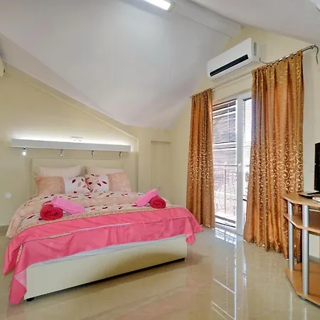 Tea Petrusevski Guest house Ohrid